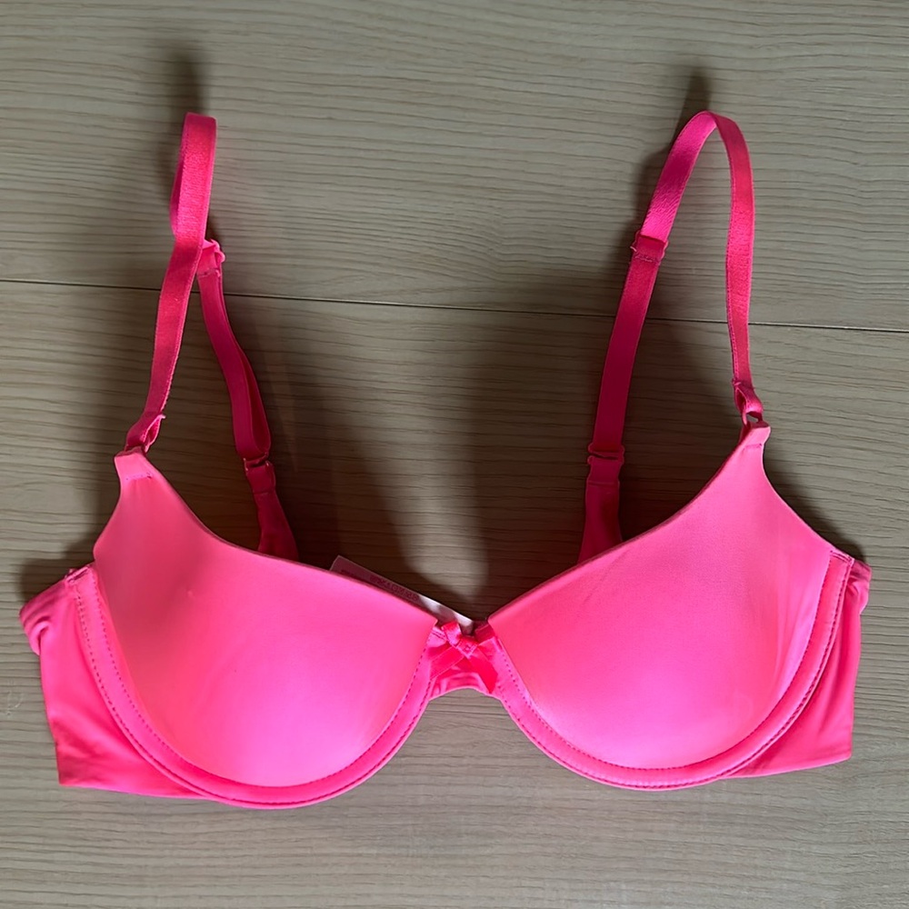 Victoria’s Secret Pink Bra 34C